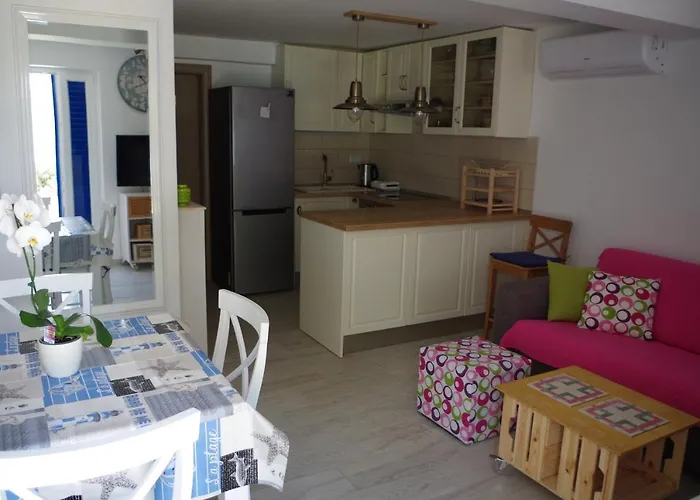 Appartamento By The Sea Slatine, Ciovo - 14158 Slatine